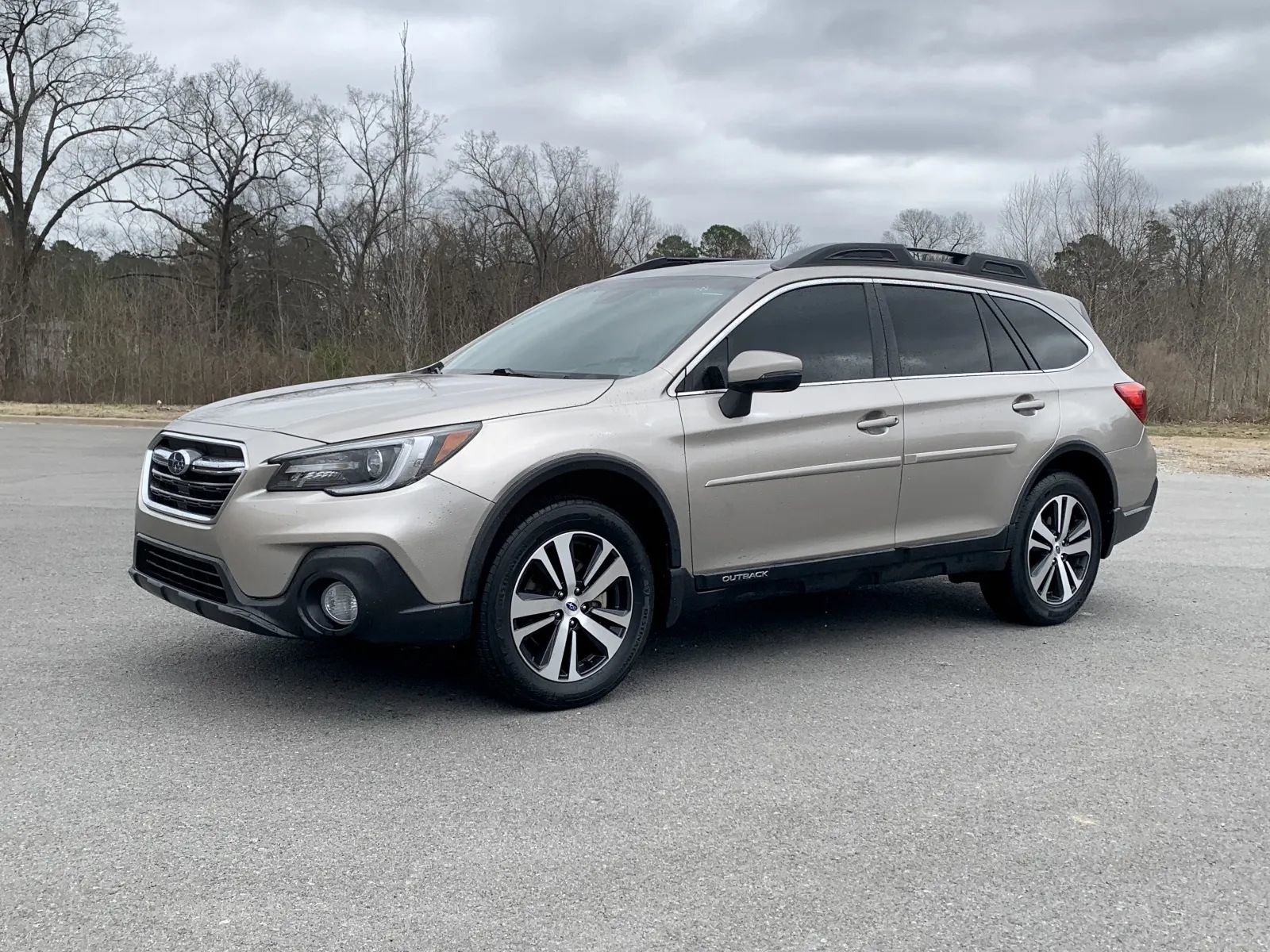 Used 2019 Subaru Outback 2.5i Limited image 3