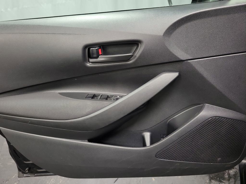 Used 2023 Toyota Corolla LE image 22