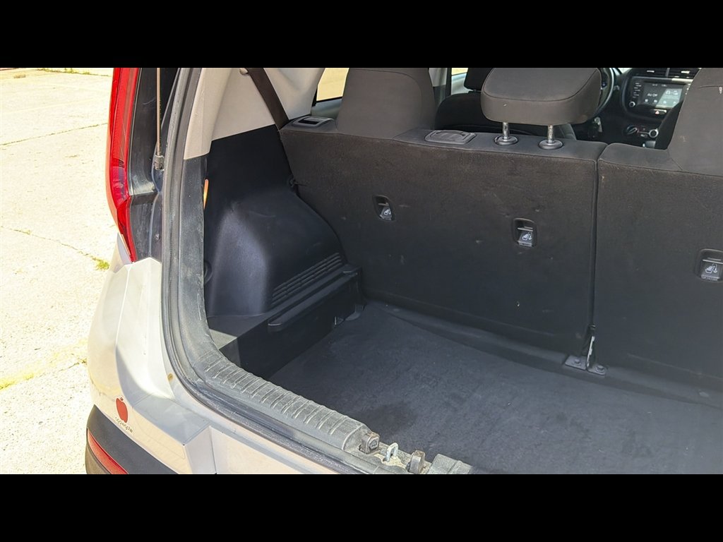 Used 2020 Kia Soul X-Line FWD image 27