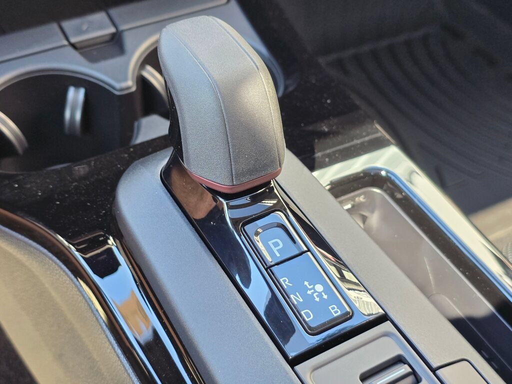New 2027 Toyota Prius Plug-In Hybrid FWD image 28