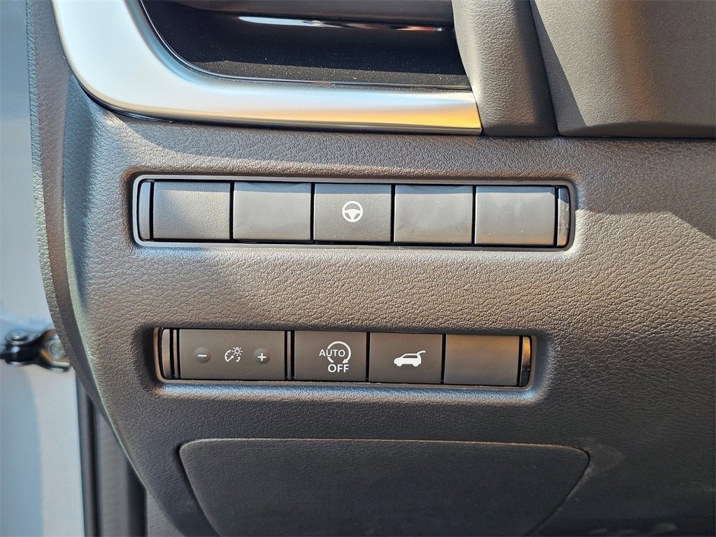 New 2026 Nissan Rogue SV image 30