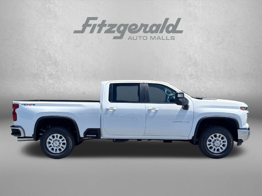 New 2026 Chevrolet Silverado 3500 LT AWD/4WD image 4