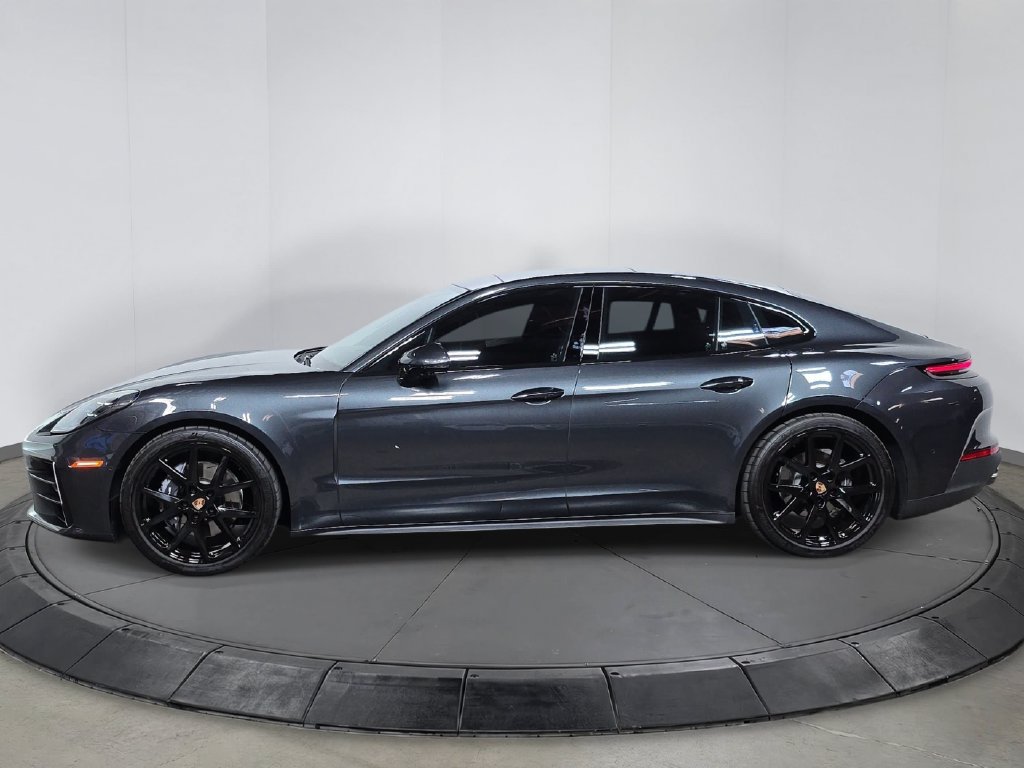 Certified 2026 Porsche Panamera RWD image 2