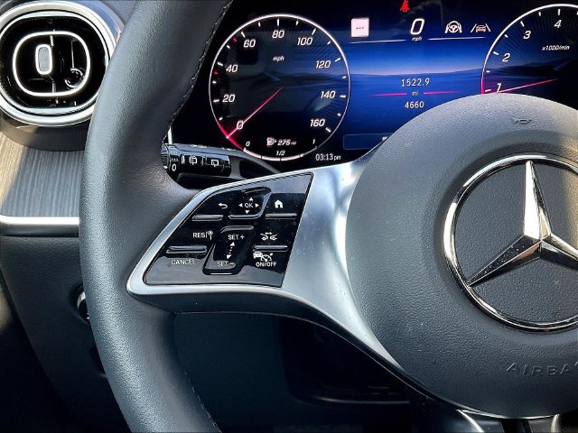 Used 2026 Mercedes-Benz GLC 300 4MATIC image 13