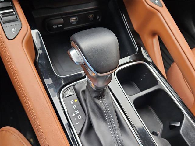 Used 2023 Kia Telluride SX X-Line AWD/4WD image 12