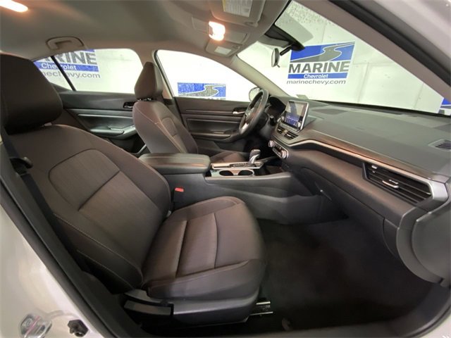 Used 2024 Nissan Altima 2.5 SV image 31