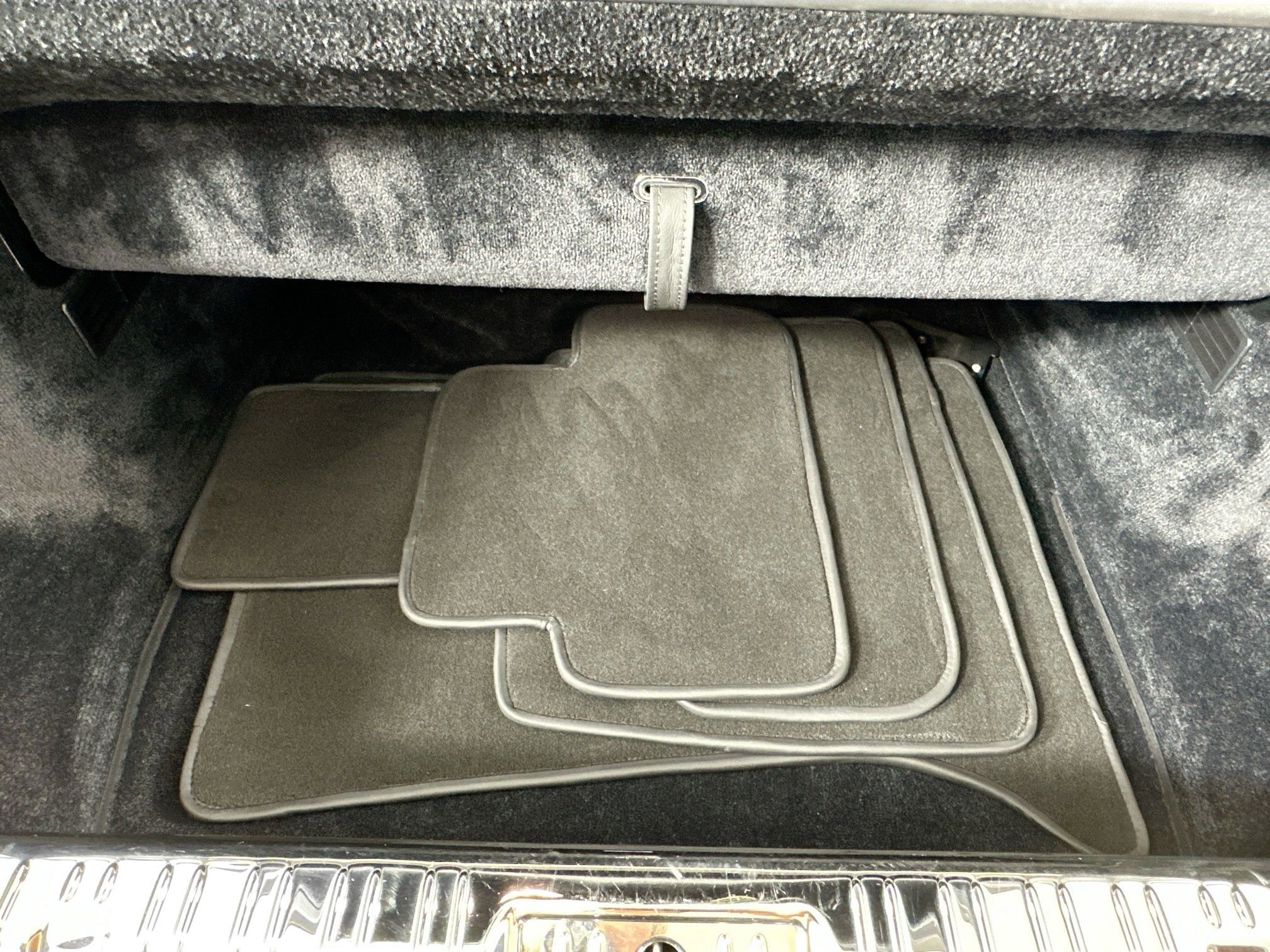 Certified 2016 Rolls-Royce Dawn image 30