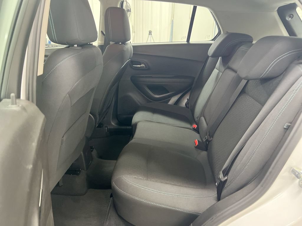 Used 2016 Chevrolet Trax LS FWD image 22
