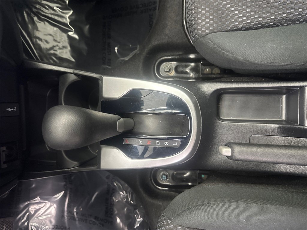 Used 2020 Honda Fit LX image 31