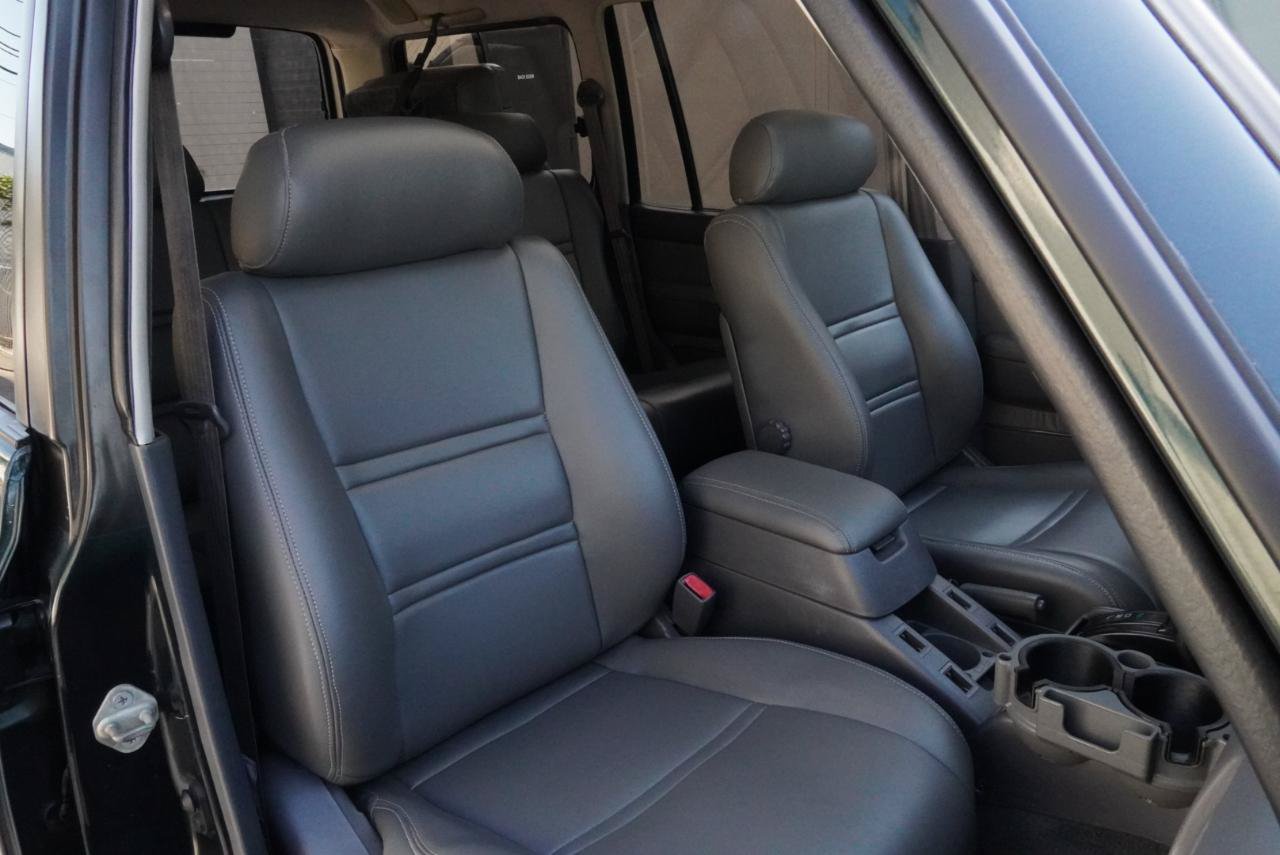 Used 1994 Toyota Land Cruiser AWD/4WD image 47