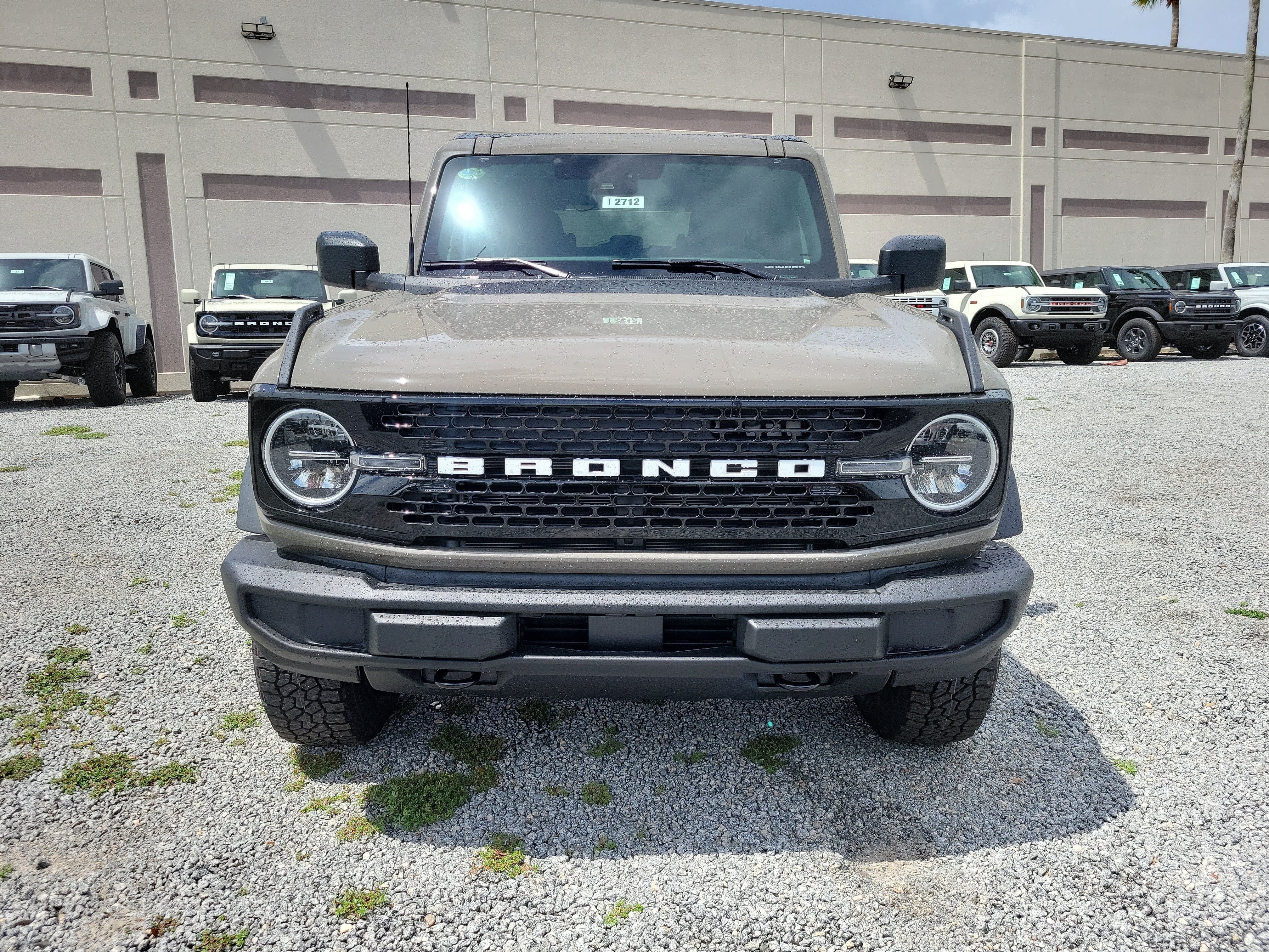 New 2026 Ford Bronco Big Bend AWD/4WD image 3
