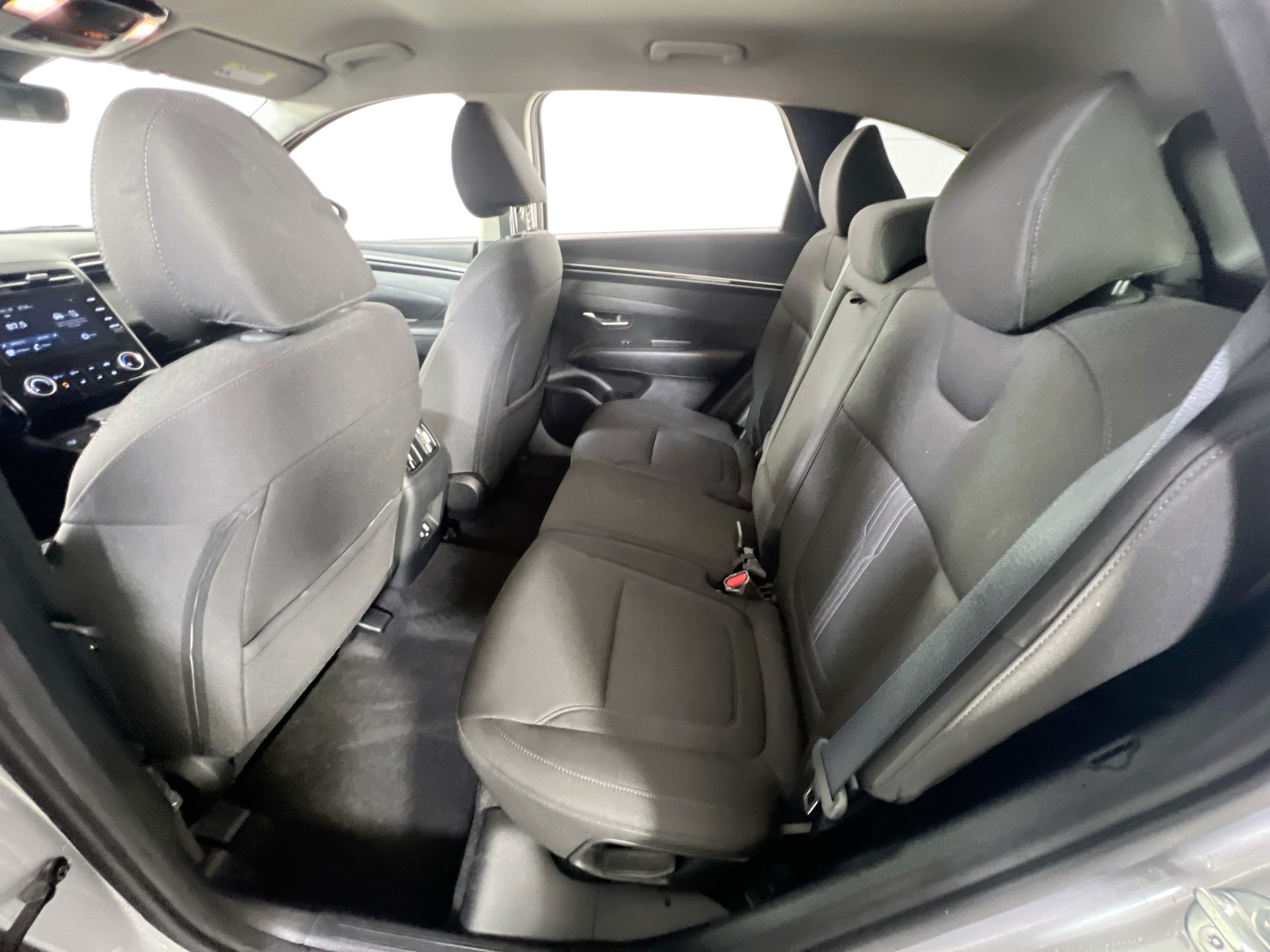 Used 2023 Hyundai Tucson SEL w/ Cargo Package AWD/4WD image 23