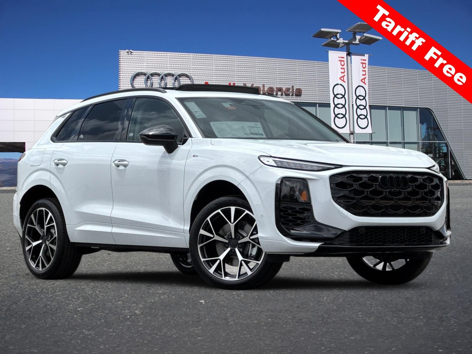 New 2026 Audi Q3 quattro 2.0T AWD/4WD image 1