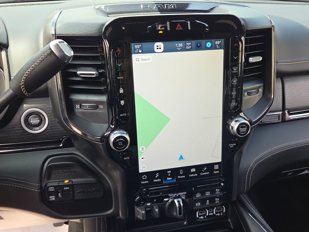 Used 2024 RAM 3500 Limited image 17