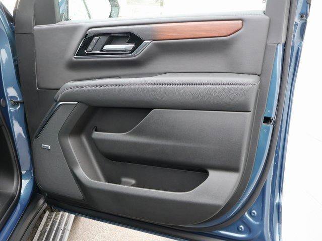 New 2026 GMC Yukon Denali w/ Sun & Power Step Package image 7