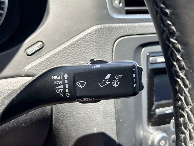 Used 2013 Volkswagen Jetta SE FWD image 23