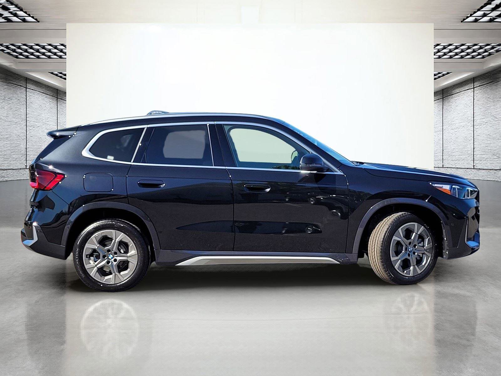 New 2026 BMW X1 xDrive28i w/ Convenience Package image 5