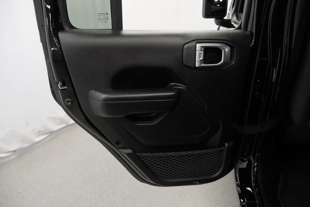 Certified 2024 Jeep Wrangler Unlimited Sport AWD/4WD image 41