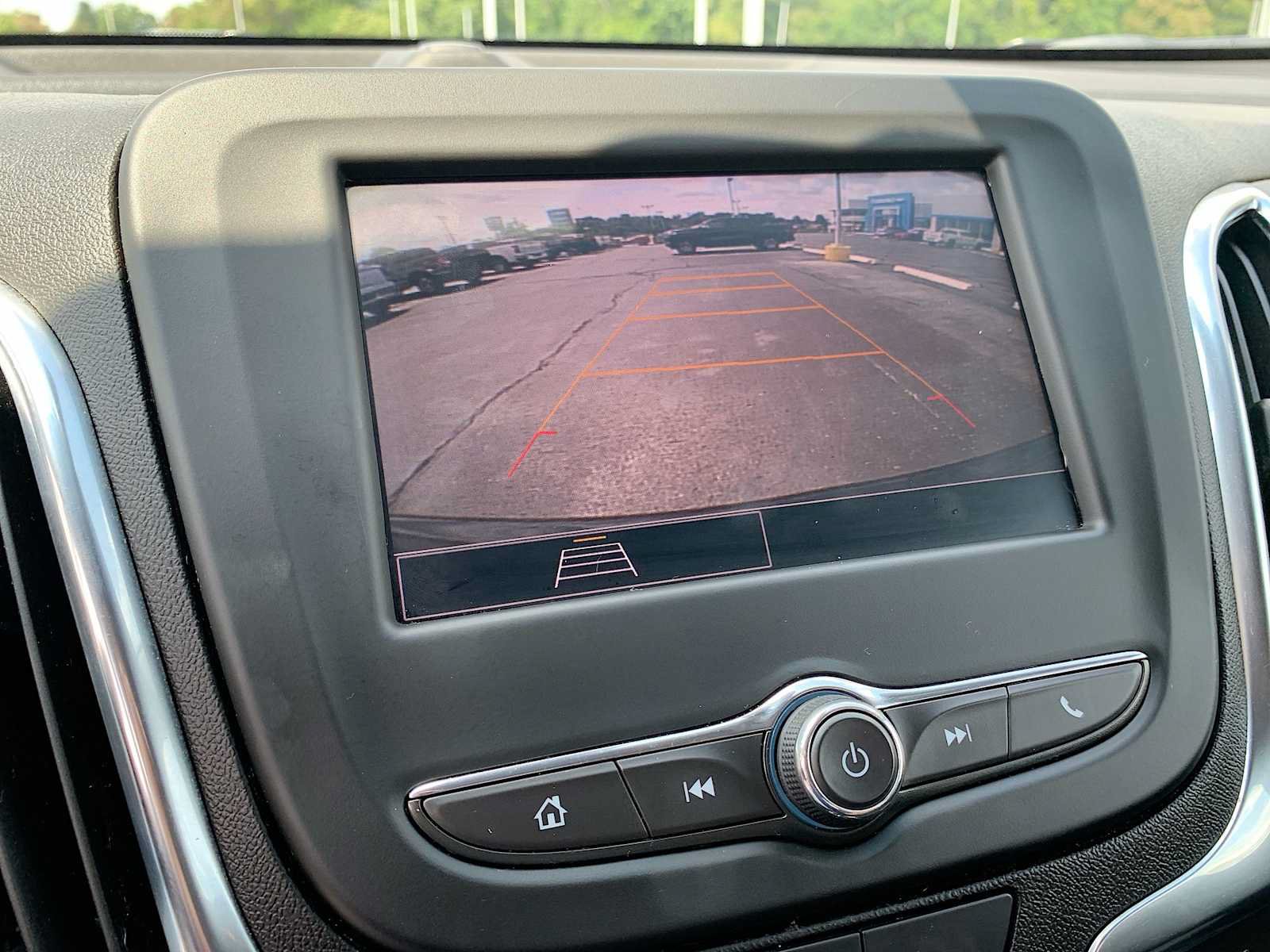 Used 2023 Chevrolet Equinox LT AWD/4WD image 14