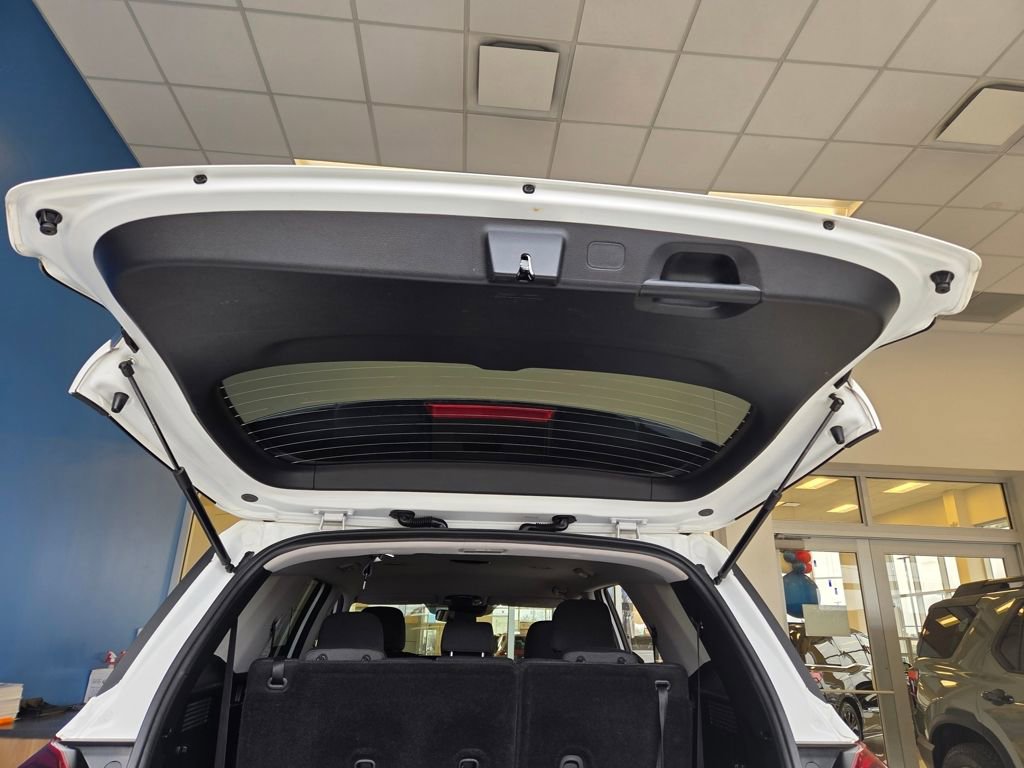 Used 2022 Hyundai Palisade SE image 10