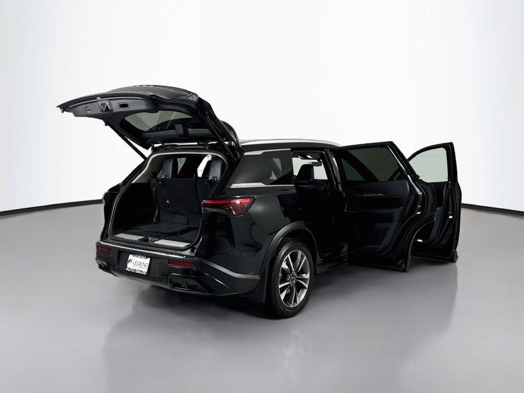Used 2023 INFINITI QX60 Luxe w/ Vision Package AWD/4WD image 36