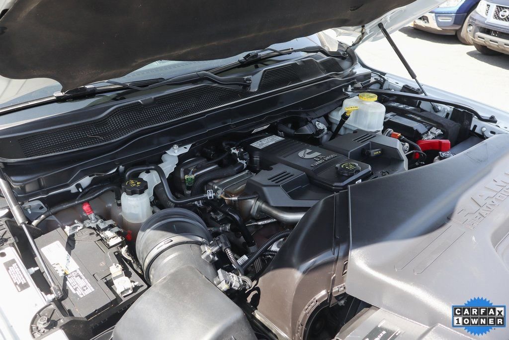 Used 2022 RAM 5500 Tradesman w/ Chrome Appearance Group image 11