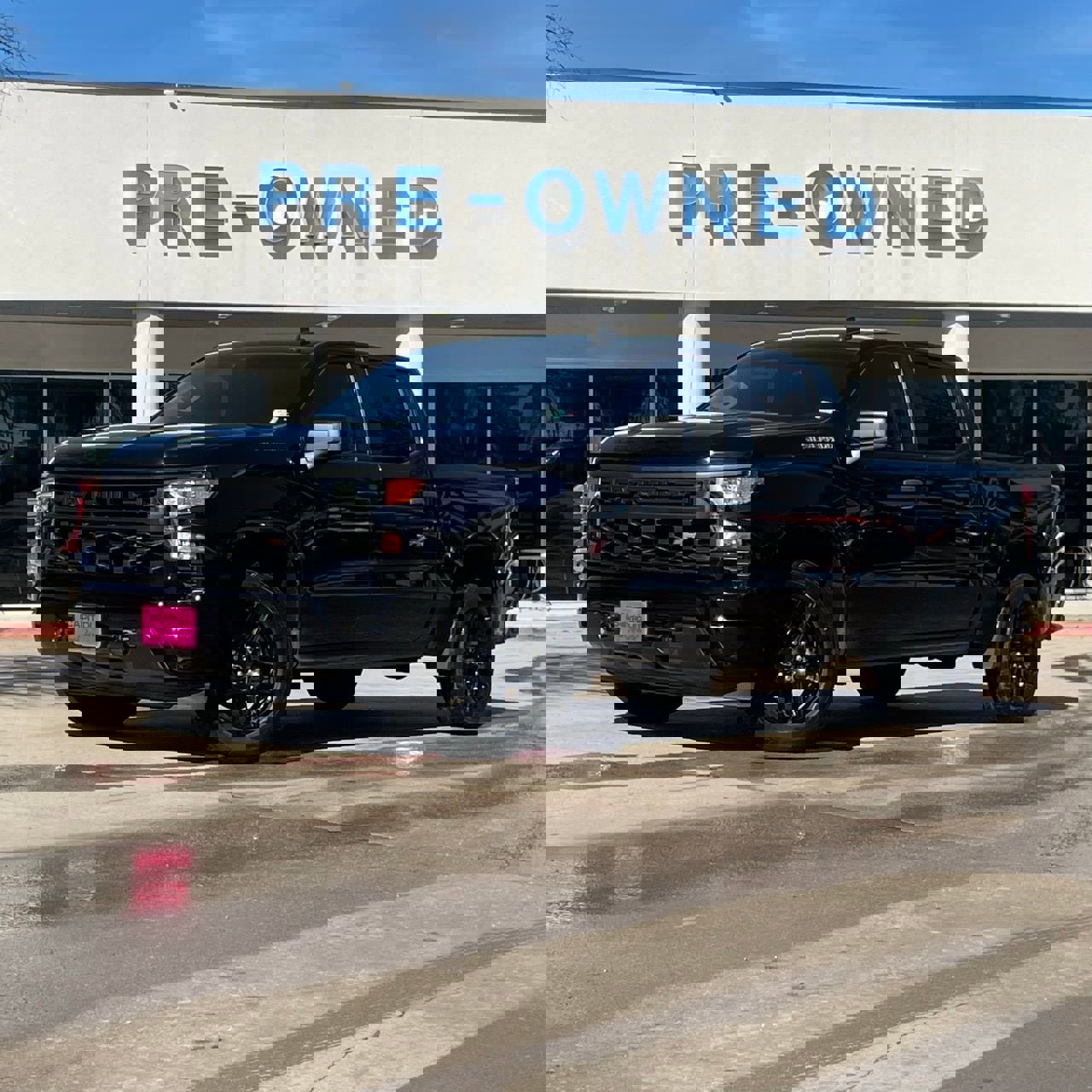 Used 2023 Chevrolet Silverado 1500 Custom