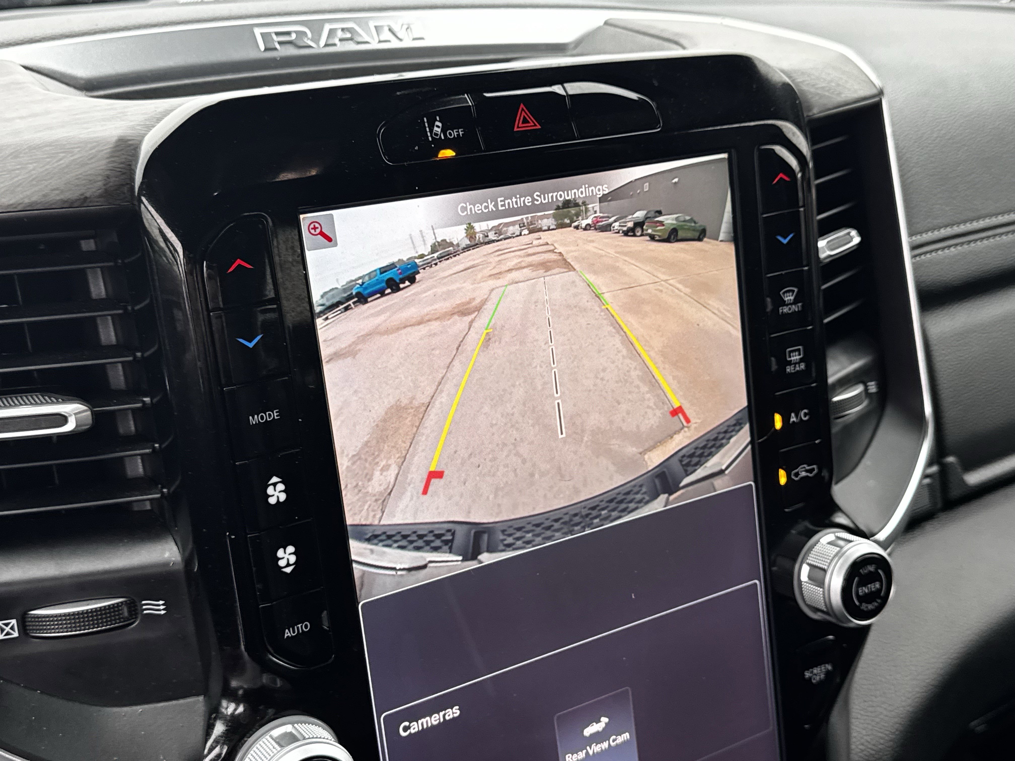 Used 2025 RAM 1500 Laramie w/ Sport Appearance Package image 21