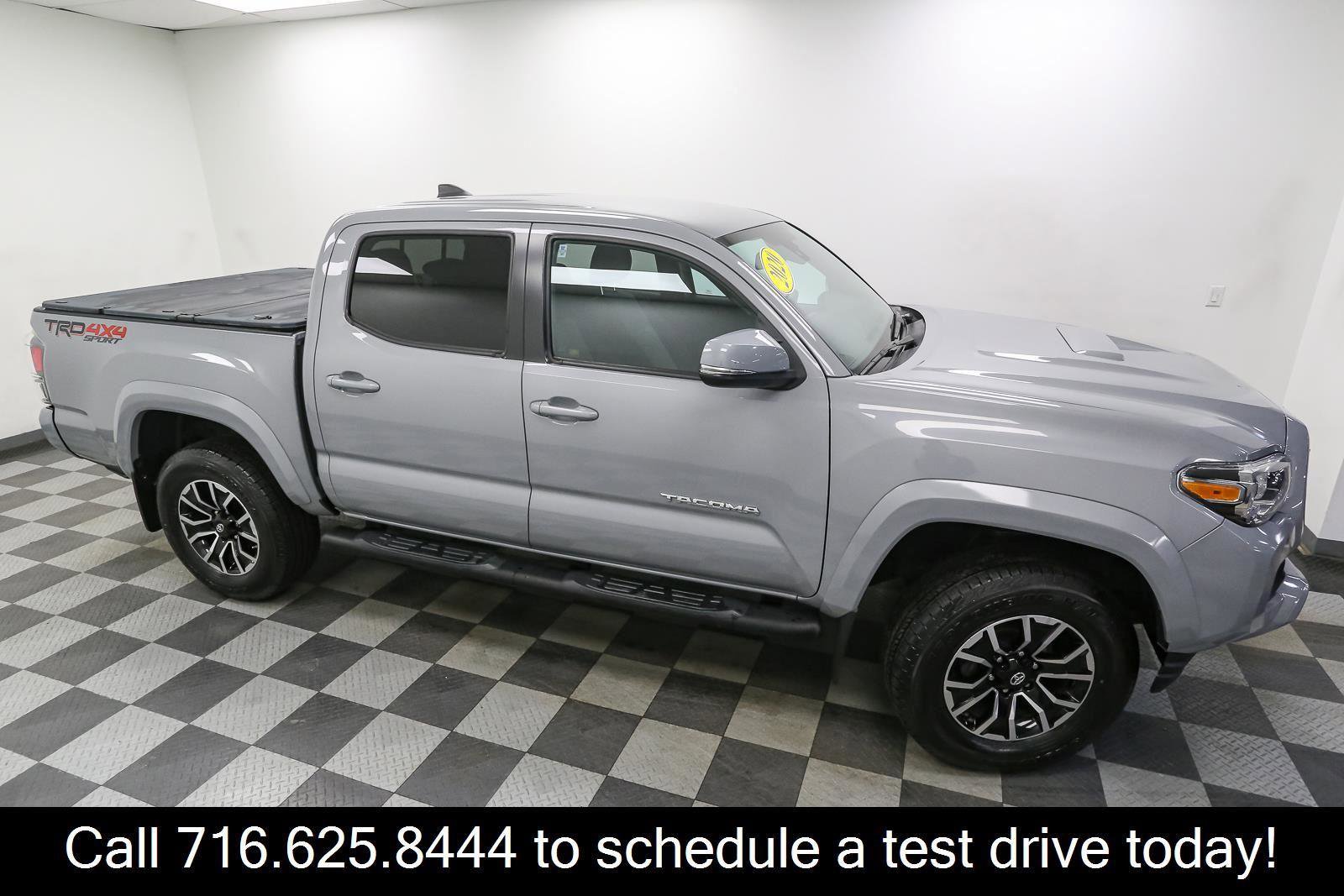 Used 2020 Toyota Tacoma TRD Sport image 5