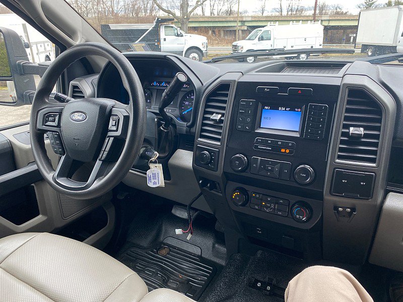 Used 2022 Ford F350 XL w/ Power Equipment Group image 22
