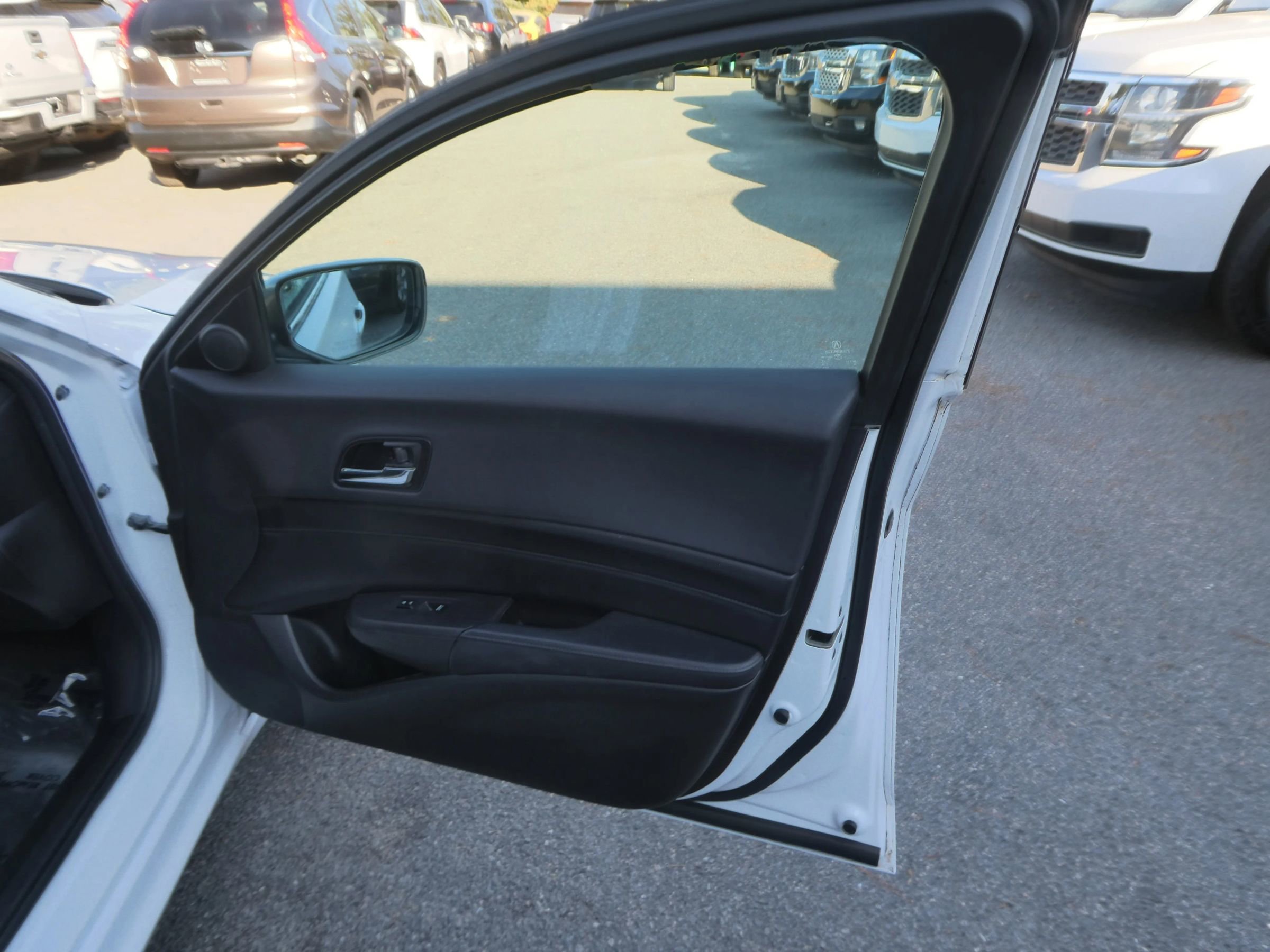 Used 2017 Acura ILX image 25