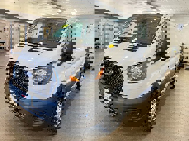 New 2025 Ford Transit 250 Low Roof AWD w/ Load Area Protection Package image 4
