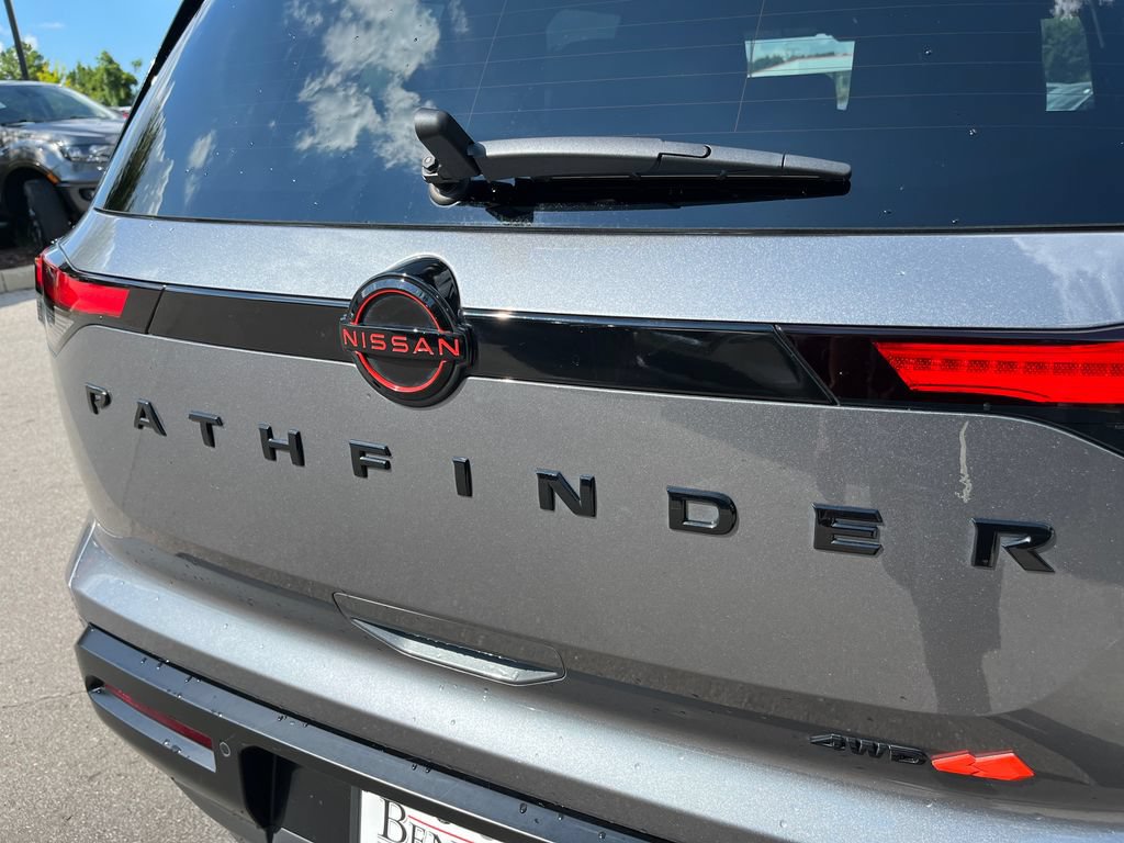 Certified 2026 Nissan Pathfinder Rock Creek AWD/4WD image 43