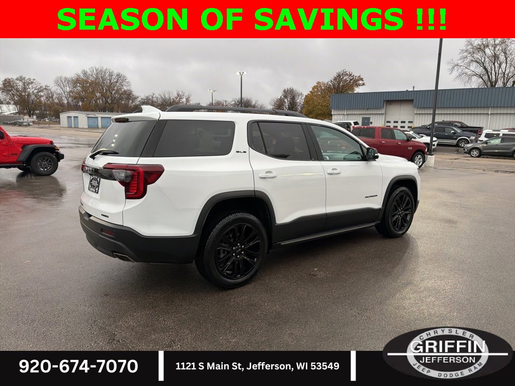 Used 2023 GMC Acadia SLE w/ Driver Convenience Package image 7