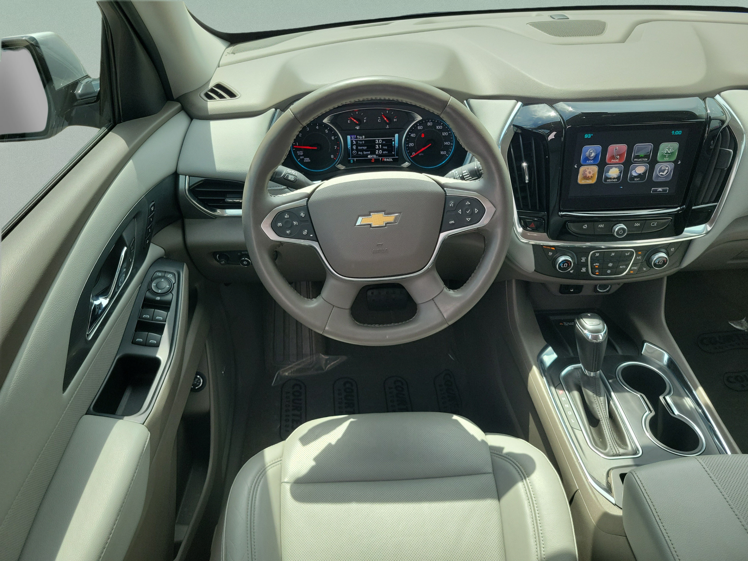 Used 2018 Chevrolet Traverse Premier w/ Driver Confidence II Package FWD image 7