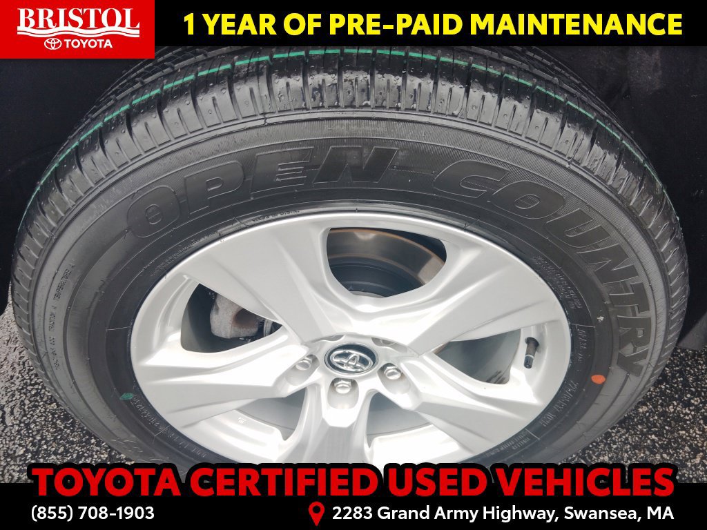 Certified 2021 Toyota RAV4 XLE w/ Convenience Package AWD/4WD image 11