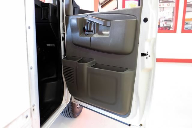 Used 2021 Chevrolet Express 3500 w/ Power Convenience Package RWD image 33