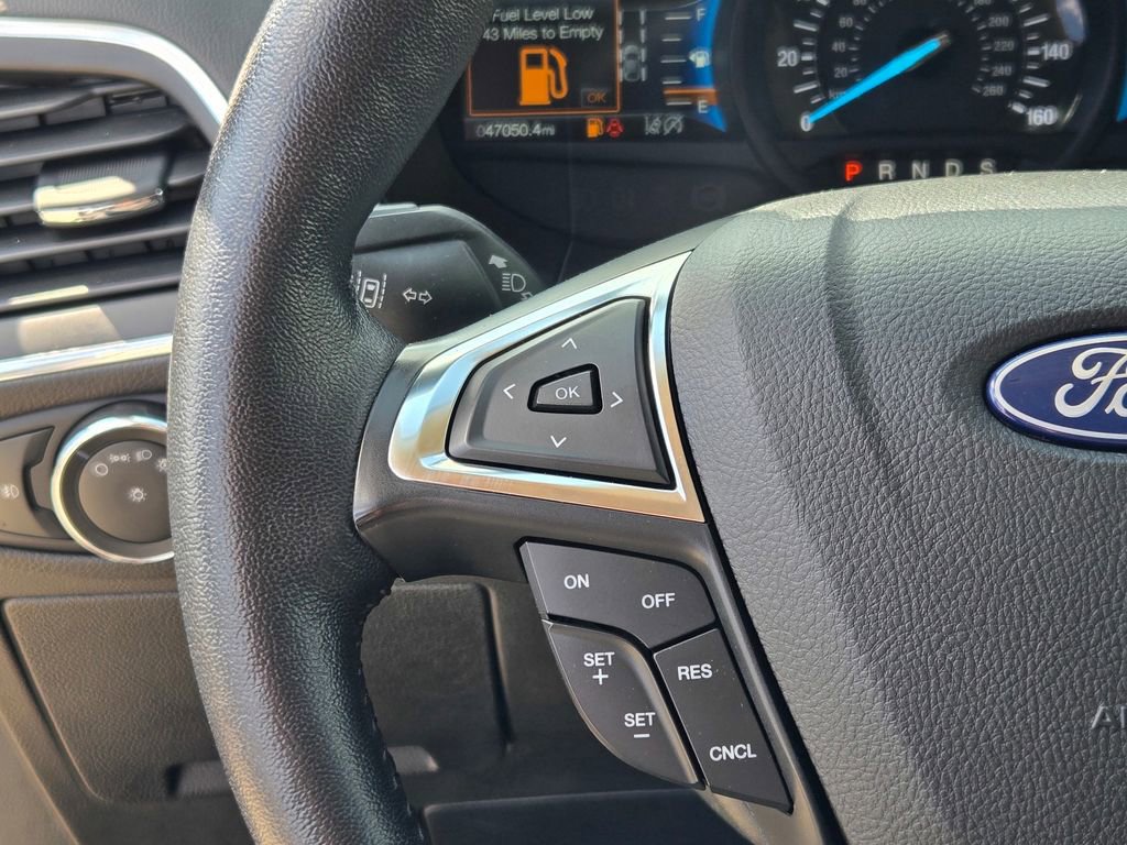 Used 2022 Ford Edge Titanium image 41