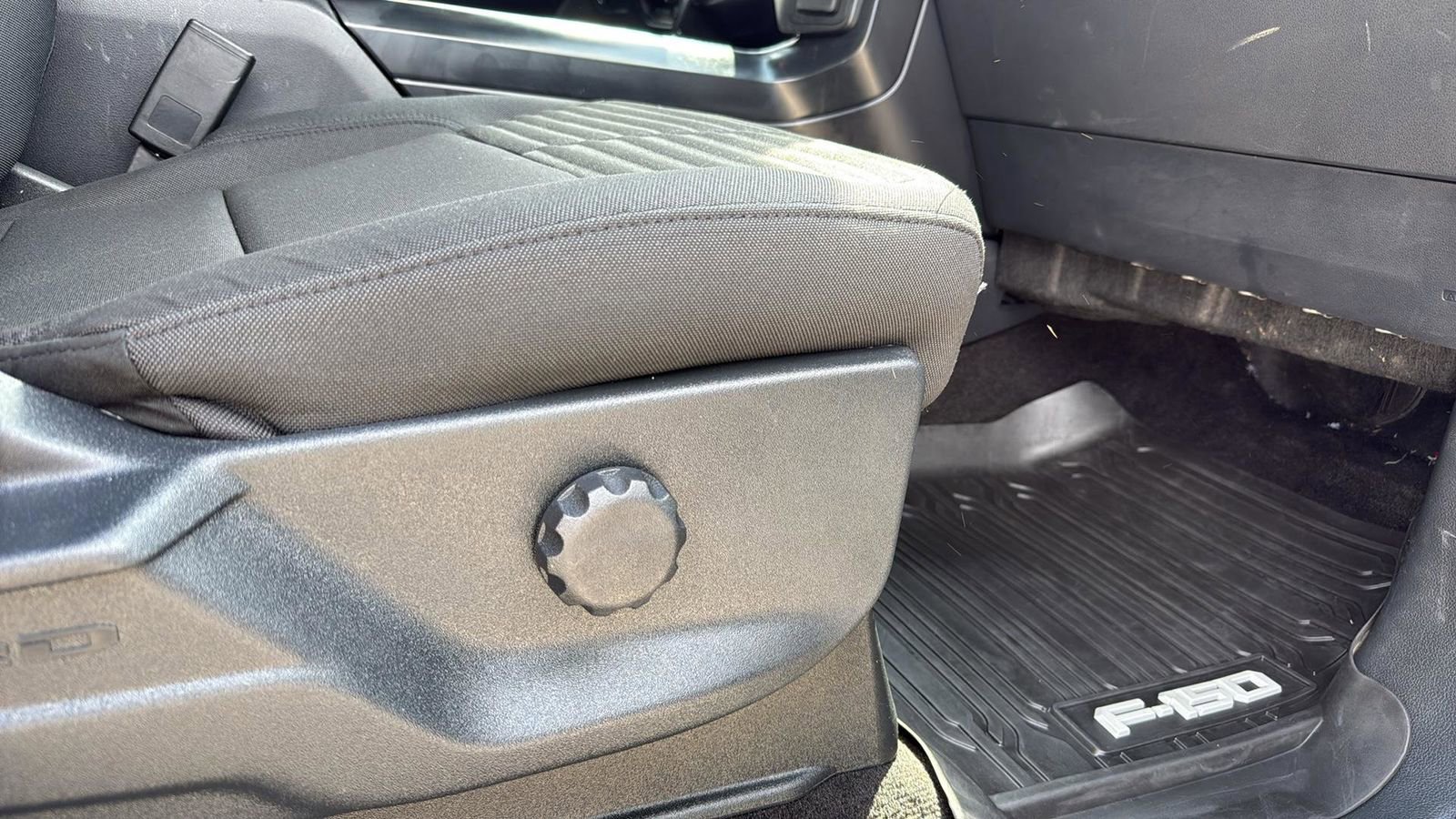 Certified 2022 Ford F150 XL w/ STX Appearance Package image 22