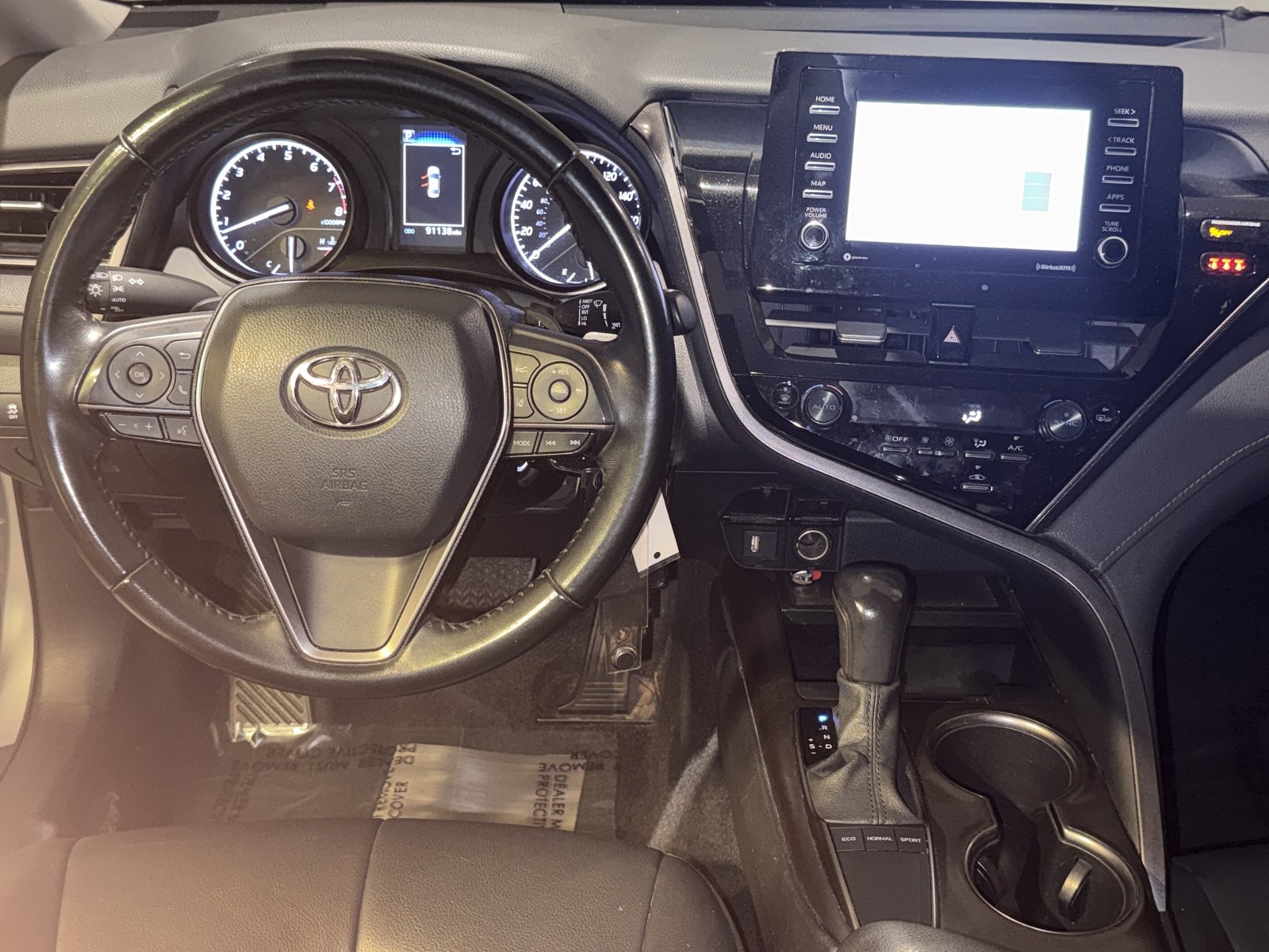 Used 2023 Toyota Camry SE FWD image 29