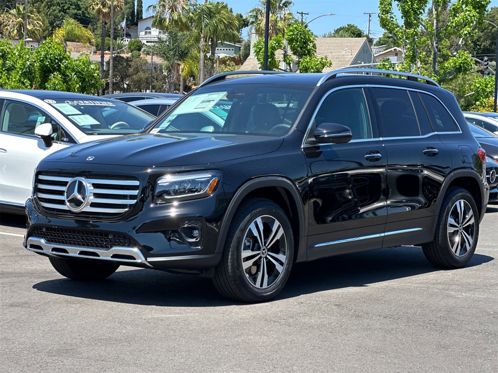 New 2025 Mercedes-Benz GLB 250 4MATIC image 7