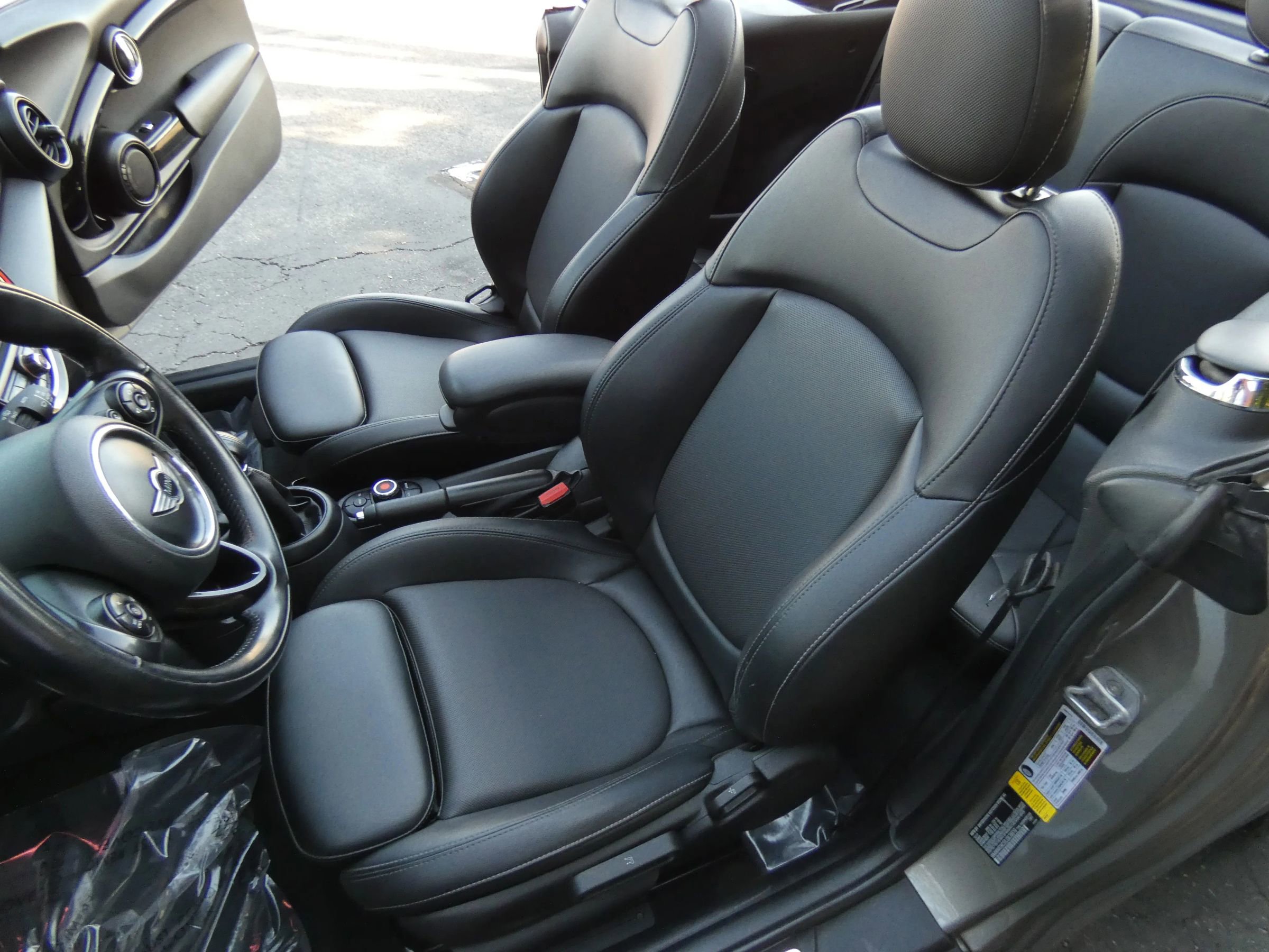 Used 2018 MINI Cooper S w/ Premium Package image 45