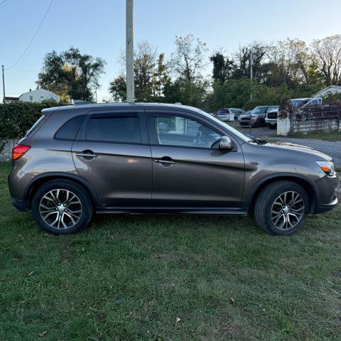 Used 2017 Mitsubishi Outlander Sport ES image 8