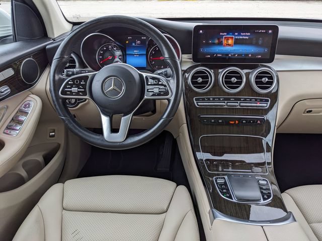 Used 2021 Mercedes-Benz GLC 300 image 16