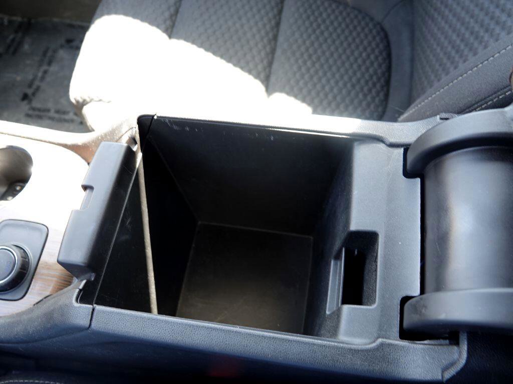 Used 2019 GMC Acadia SLE image 35