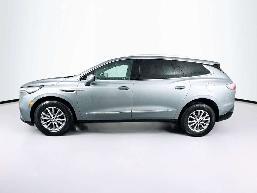 Used 2024 Buick Enclave Premium image 6