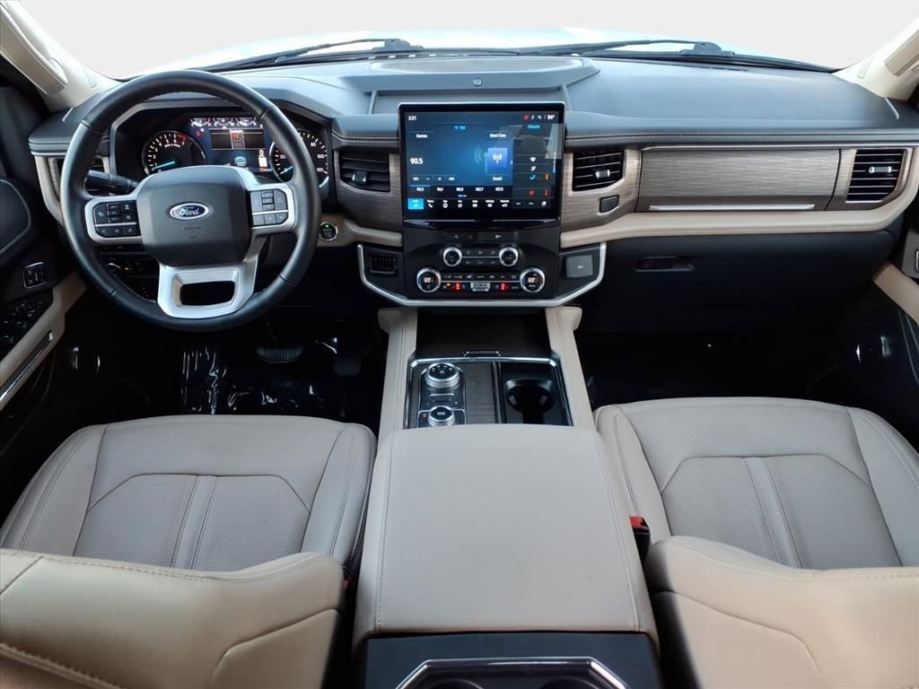 Used 2024 Ford Expedition Limited image 21
