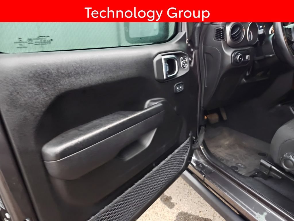 Used 2023 Jeep Wrangler Sport AWD/4WD image 6