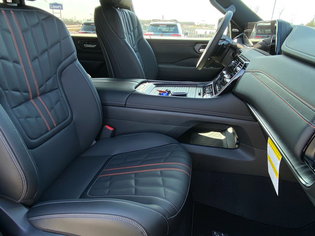 New 2026 Nissan Armada PRO-4X image 17