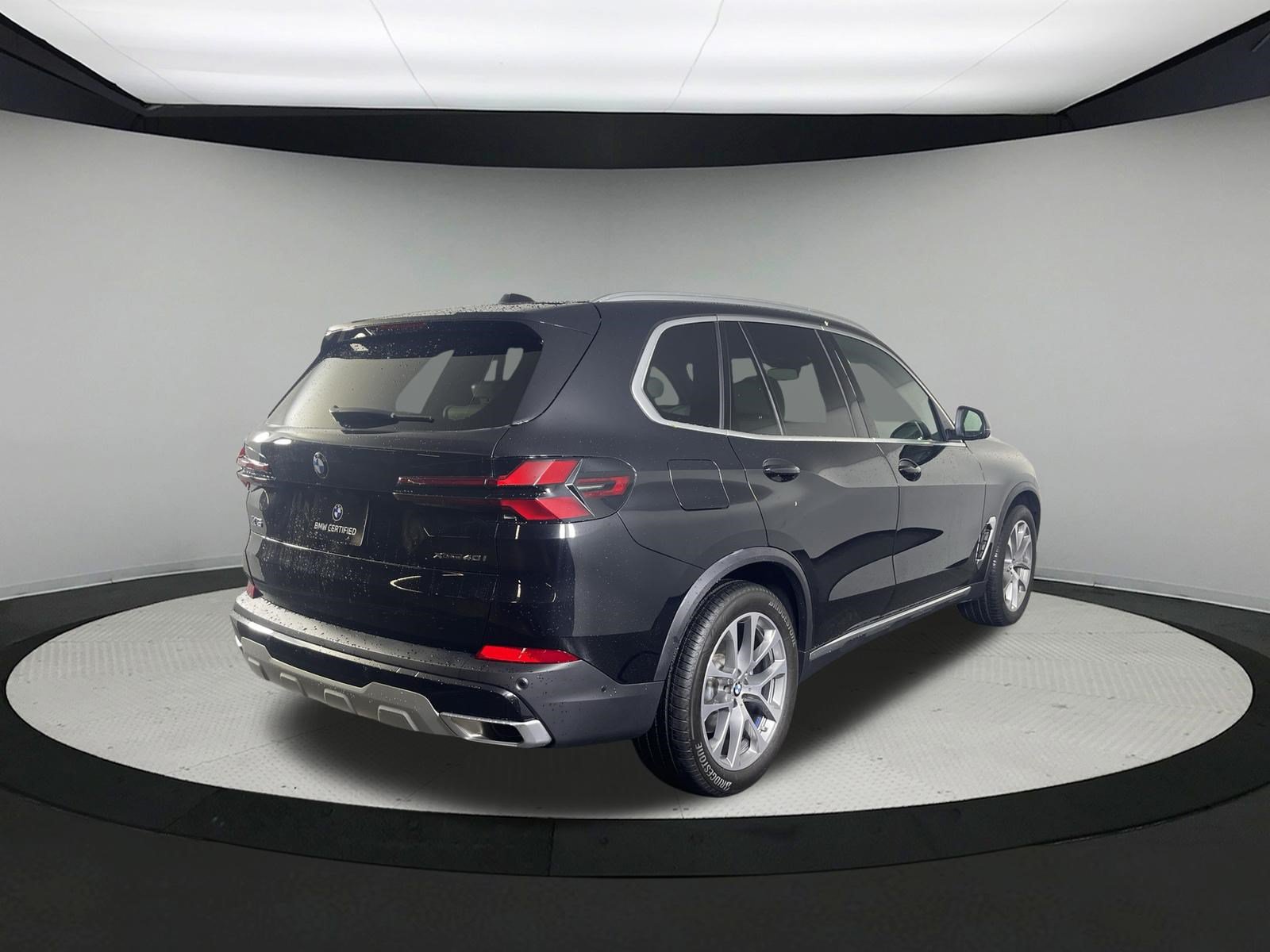 Certified 2026 BMW X5 xDrive40i AWD/4WD image 5